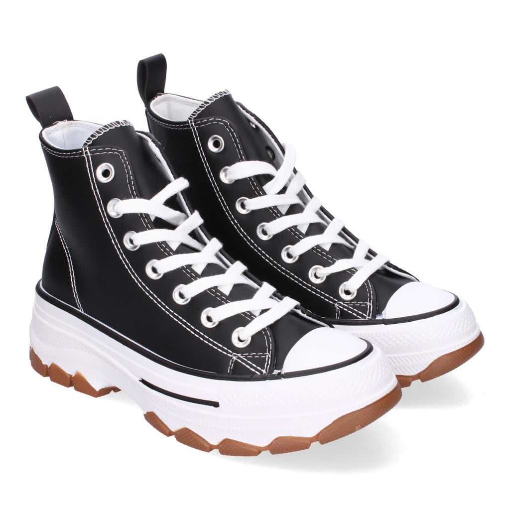 Sneaker Urbana Alta Negra