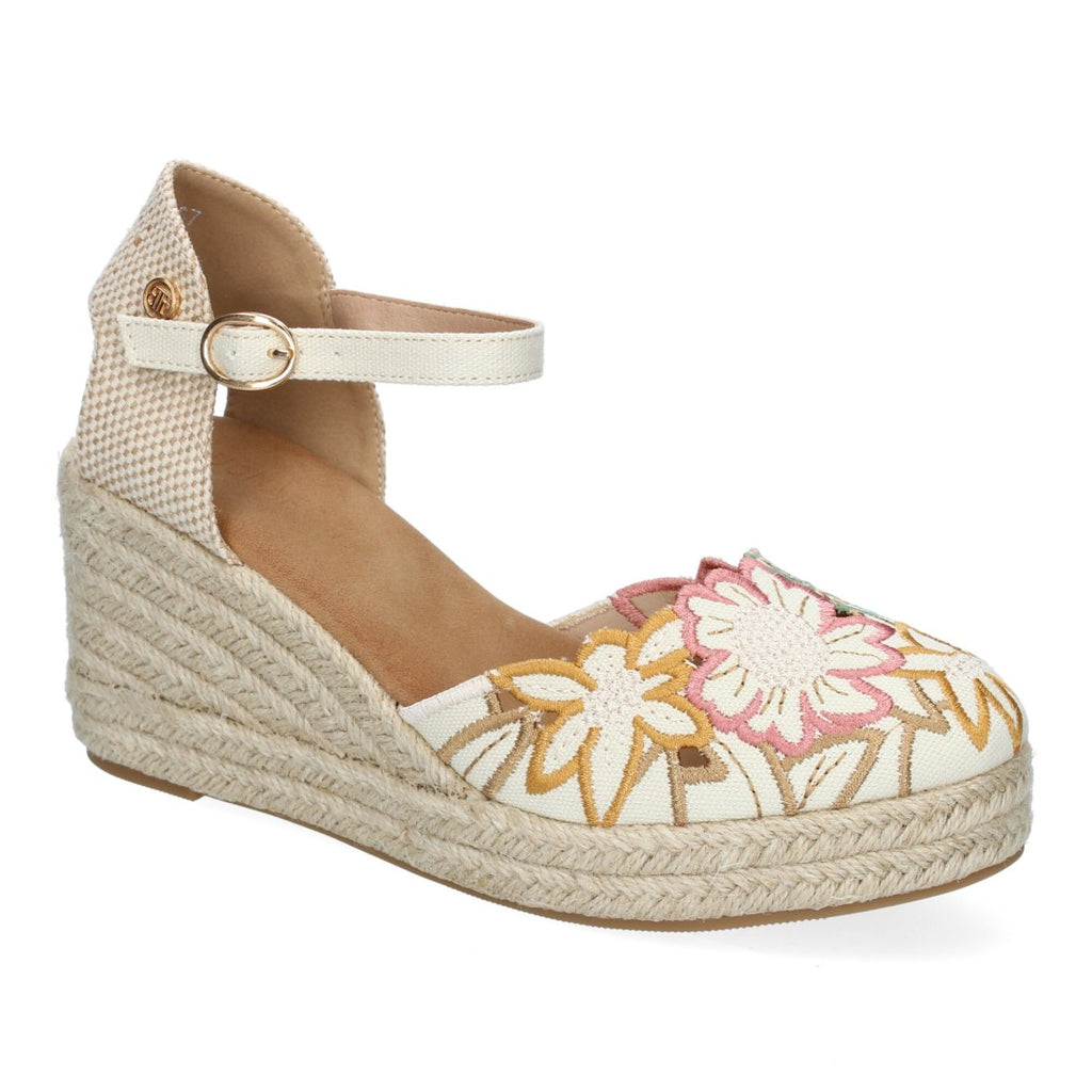 Sandalias con cuña y diseño de flores bordadas - Beige