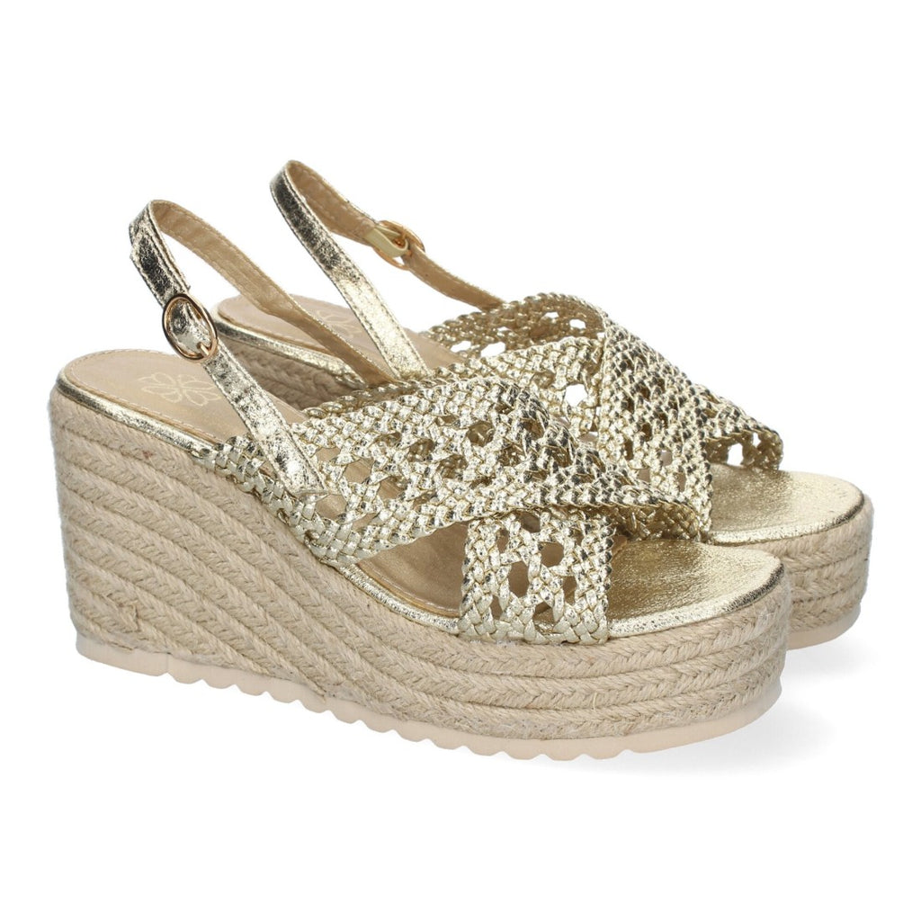 Sandalia de Cuña en jute – Pala Trenzada y Hebilla Ajustable -Oro
