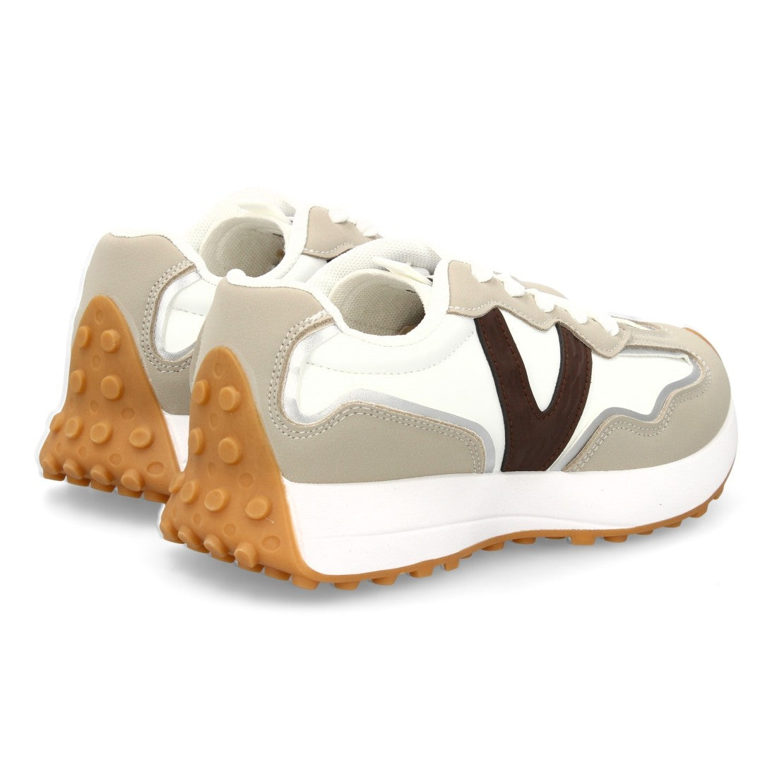 Zapatilla Casual  con Detalle en “V” - Beige/Blanca