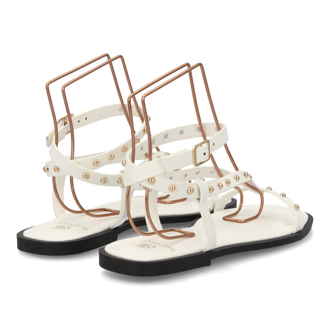 Sandalia plana mujer con tachuelas metálicas- HG-5806-Blanco