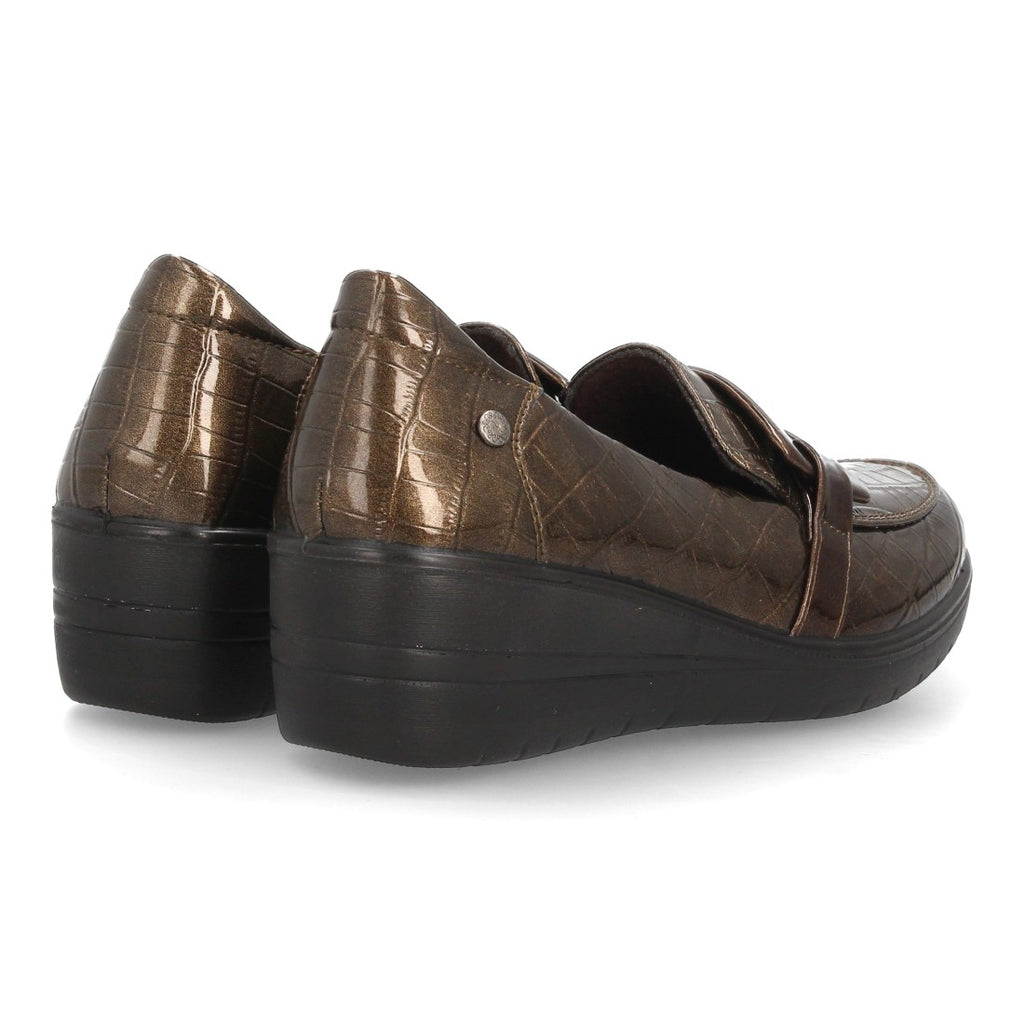 Mocasines de Mujer con Cuña, Textura Grabada y Antifaz -Marron