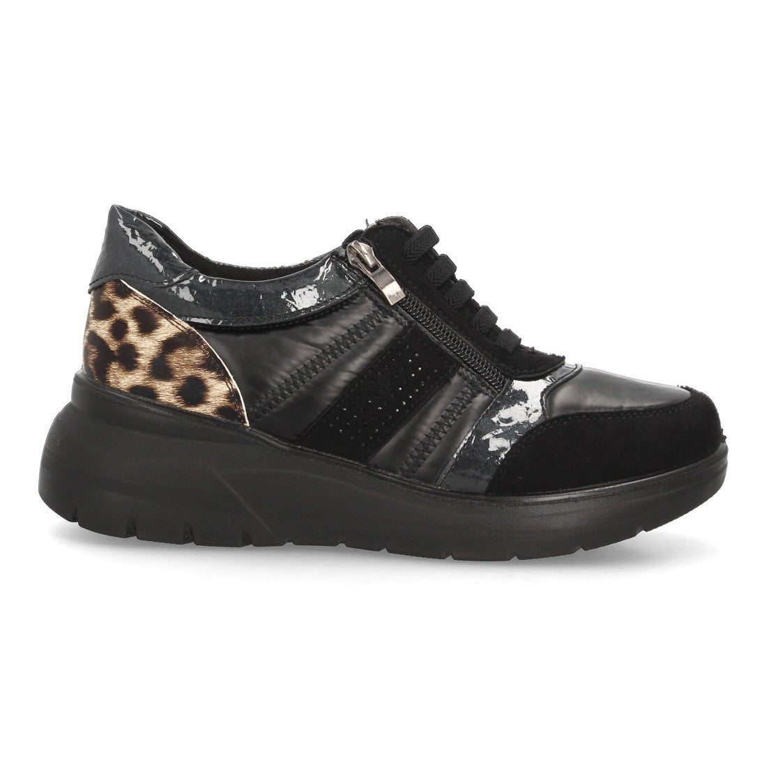 Zapatillas de Mujer con Cuña, Plataforma y Detalles de Texturas -Negro