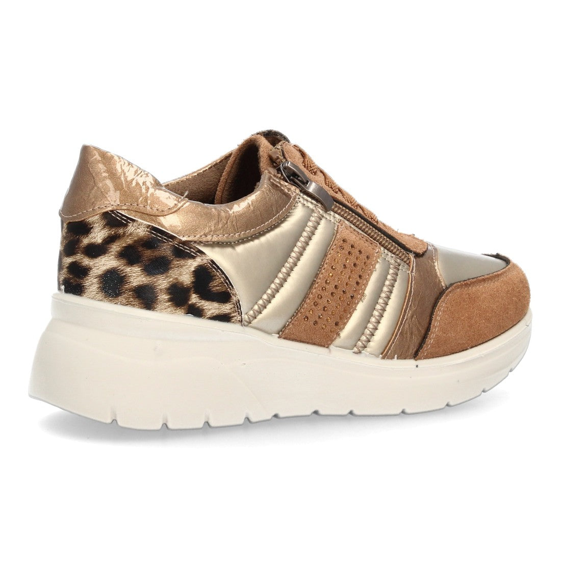 Zapatillas de Mujer con Cuña, Plataforma y Detalles de Texturas -Beige