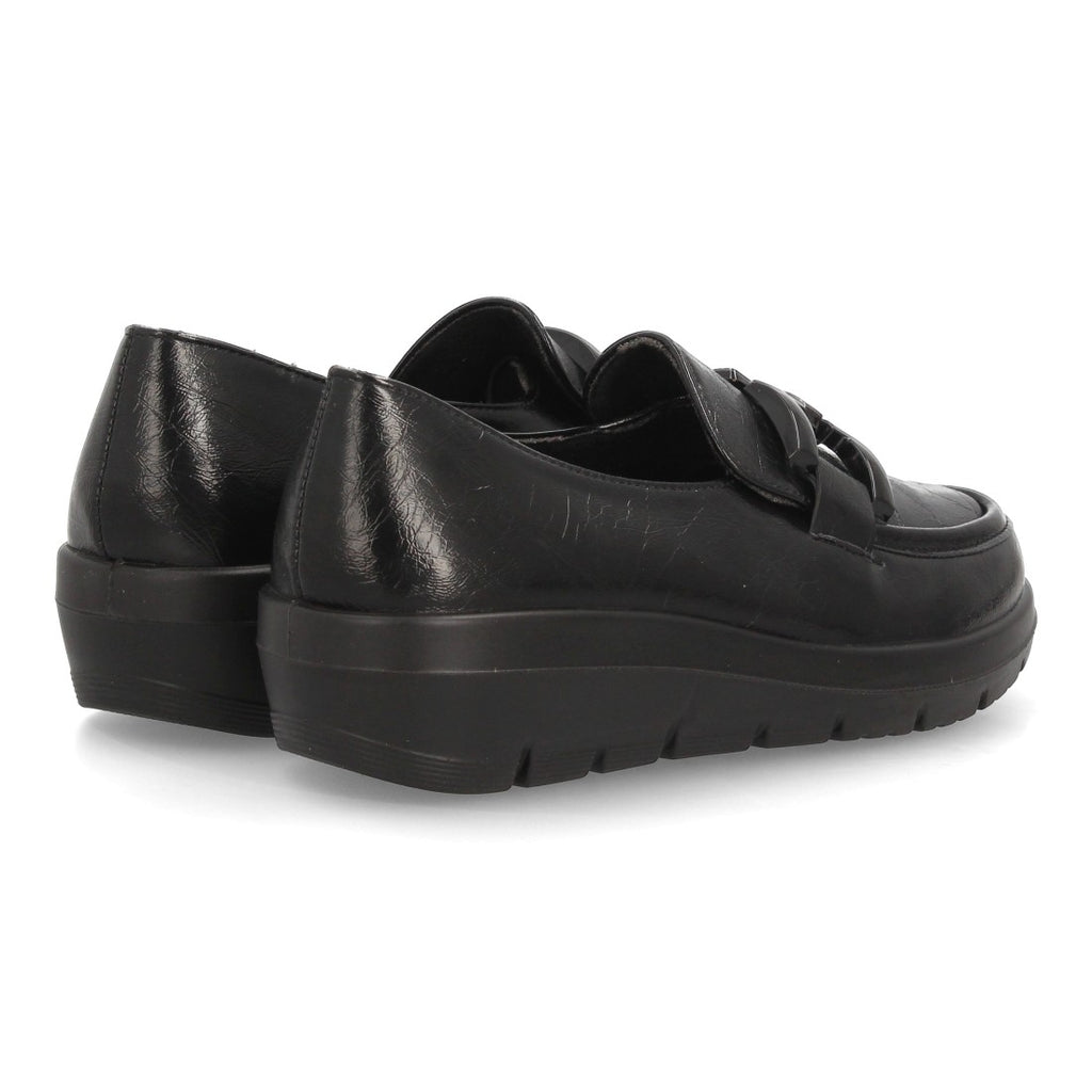 Mocasines de Mujer con Cuña Baja, Acabado Brillante y Eslabones -Negro