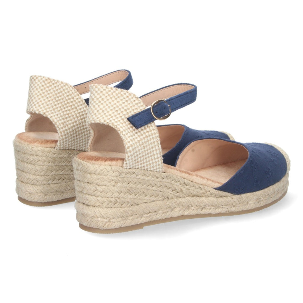 Sandalia de Cuña con Punta de Rafia y motivos florales Negra-Azul