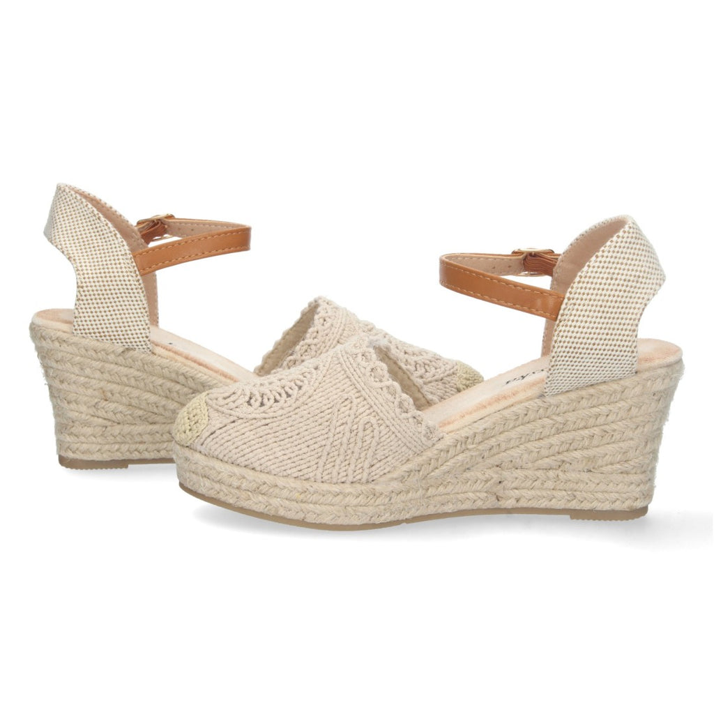 Sandalia de Cuña Valenciana con Punta Tejida Beige