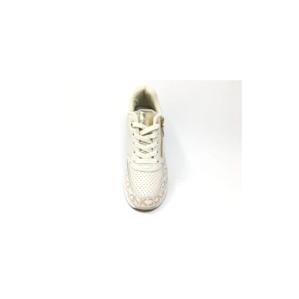 Zapatilla de Cuña Urban Chic – Estilo y Altura