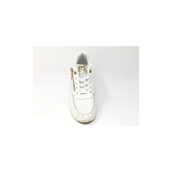 Zapatilla de Cuña Urban Chic – Estilo y Altura