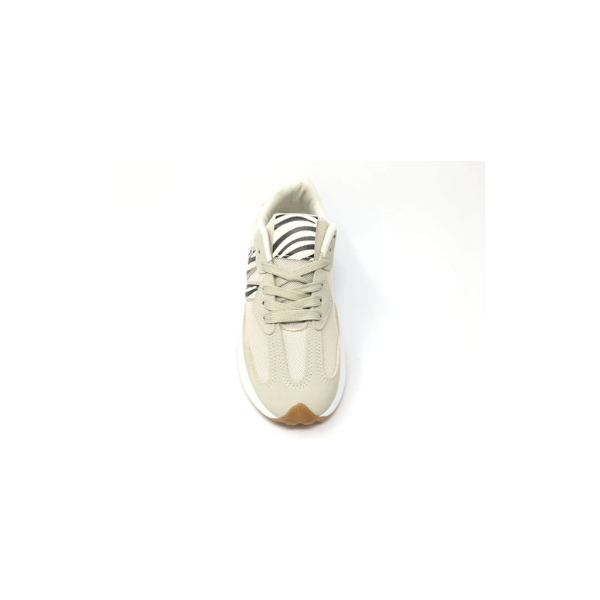 Zapatilla urbana casual "Soft-Step"