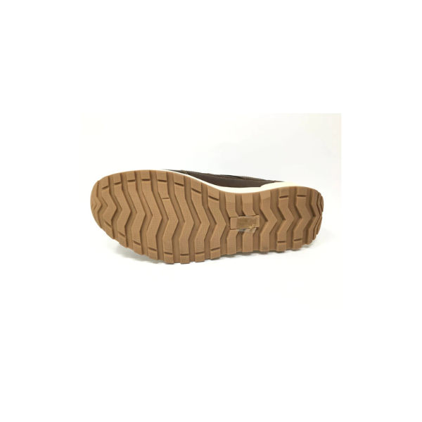 Zapatillas casuales de cuero: